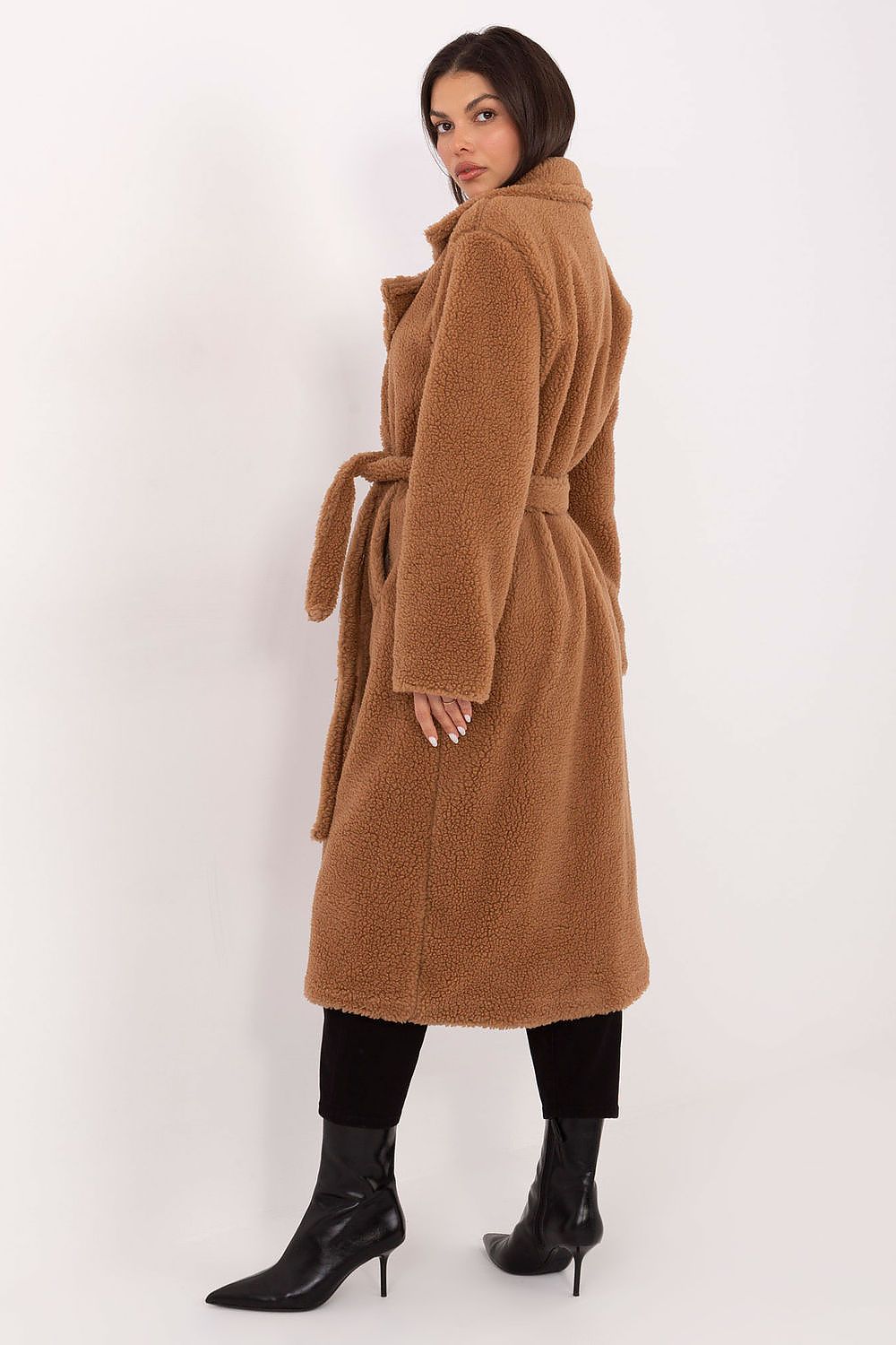 Full-length view of the knee-length Elegant Women's Shearling Coat from Factory Price, perfect for winter fashion.