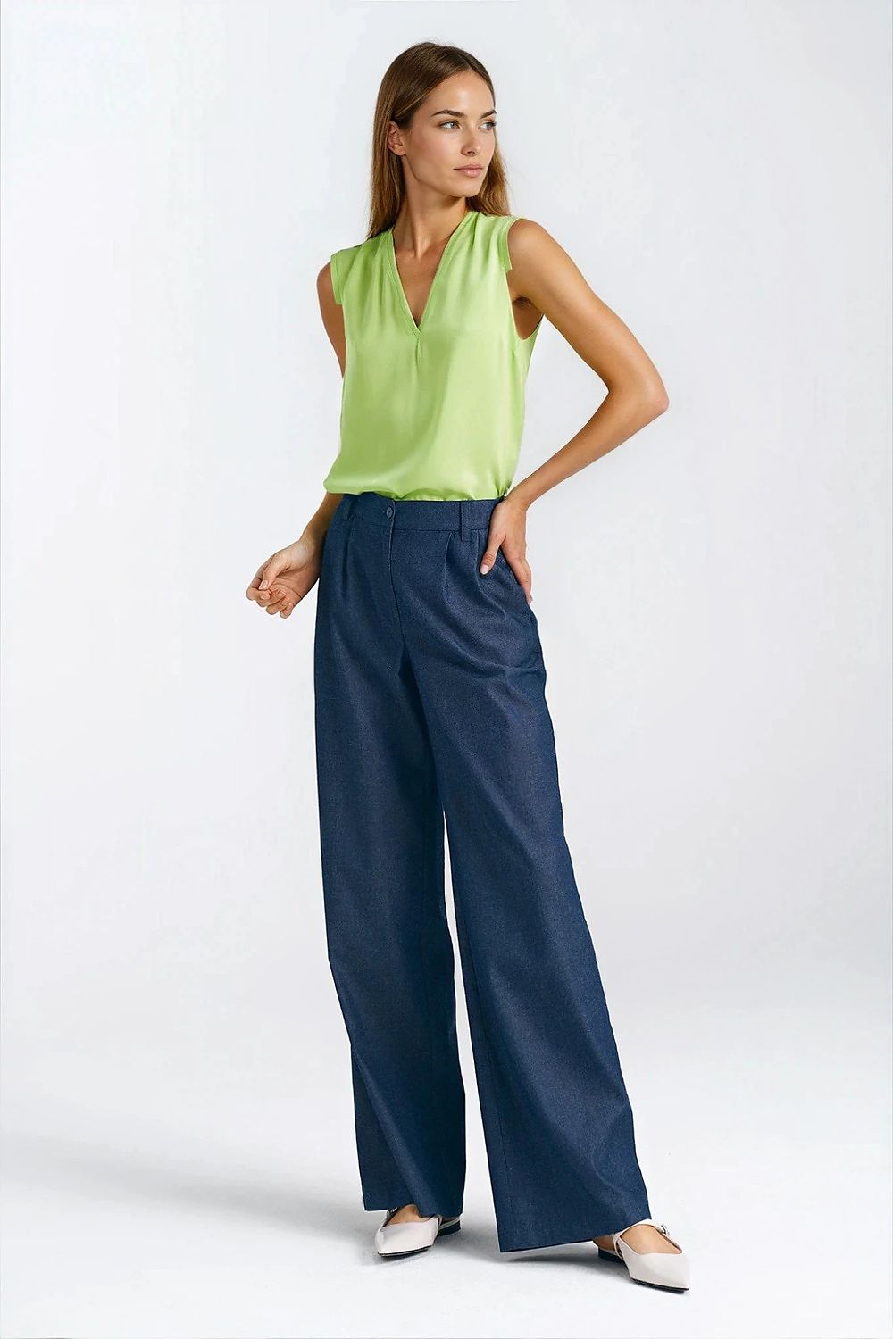 Elegant Lime Viscose Blouse by Nife showcasing a refined V-neckline, exuding luxury and femininity.