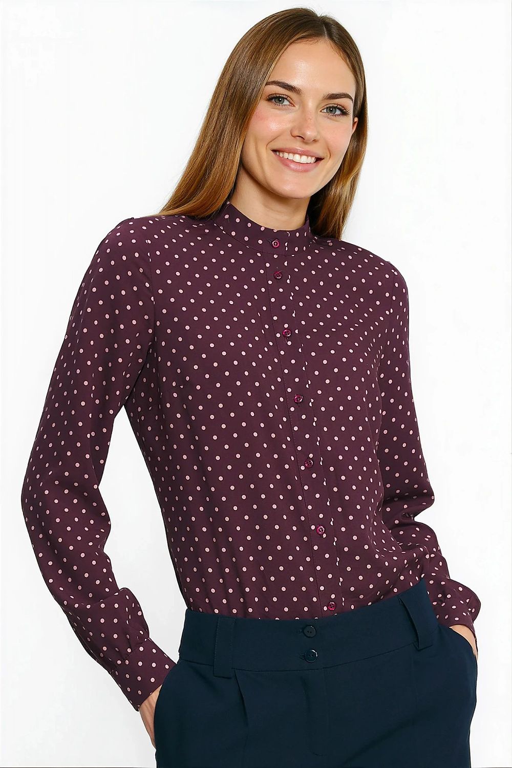 Elegant Nife Long Sleeve Polka Dot Shirt with refined cuffs and stand-up collar, ideal for sophisticated professional attire.