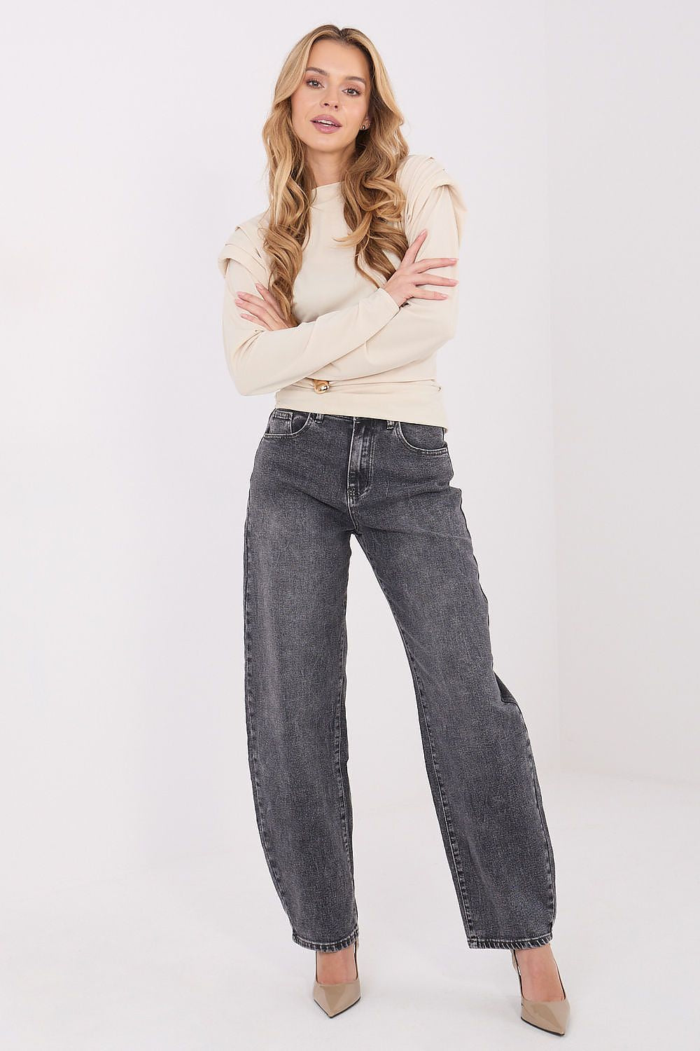 Close-up view of the luxurious fabric of Italy Moda's long sleeve blouse featuring 90% polyester and 10% viscose blend for a soft touch and perfect drape.