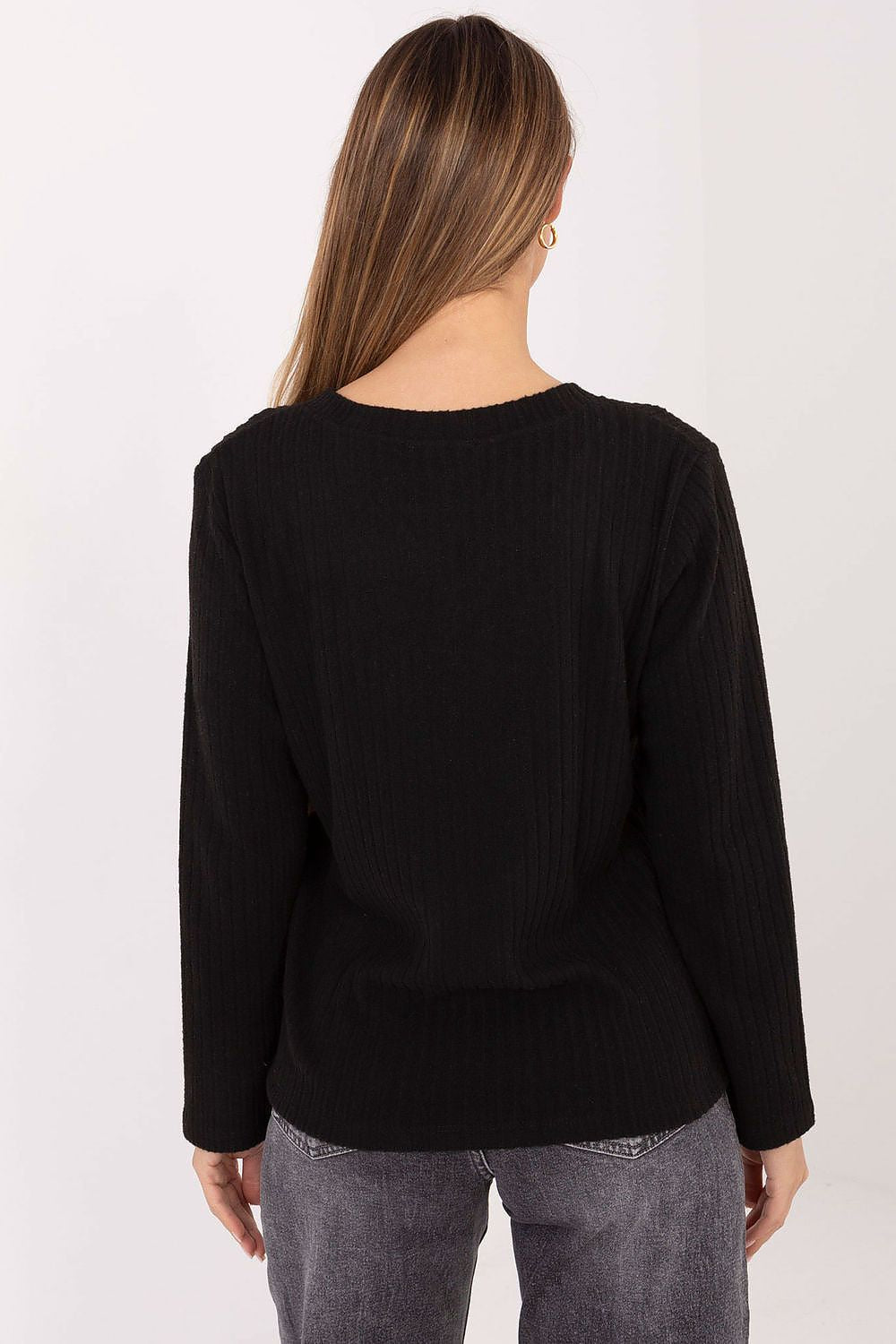 Versatile styling options for the Elegant V-Neck Cotton Blend Sweater by Relevance, ideal for casual and polished looks.