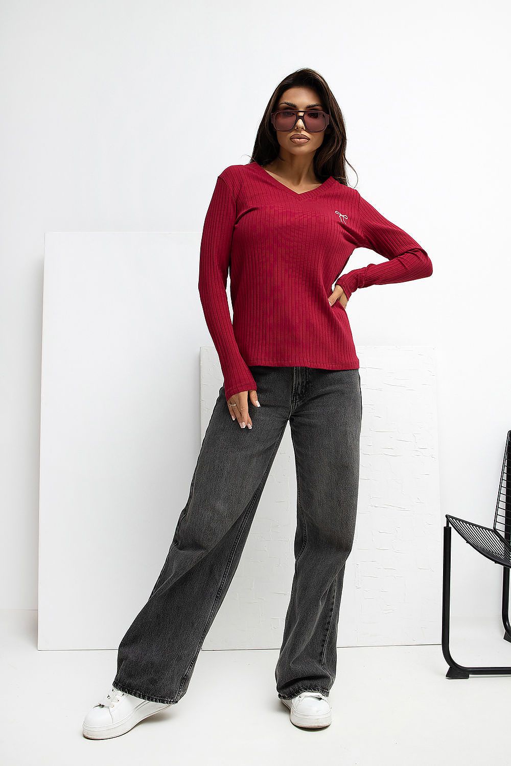 Elegant cotton blend blouse by Rue Paris featuring a stylish V-neck and delicate embroidery, perfect for sophisticated casual wear.