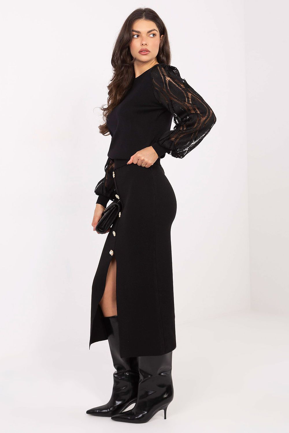 High-quality viscose and polyester blend skirt designed by Factory Price, showcasing a stylish silhouette with an elastic waistband and subtle slit for ease of movement.