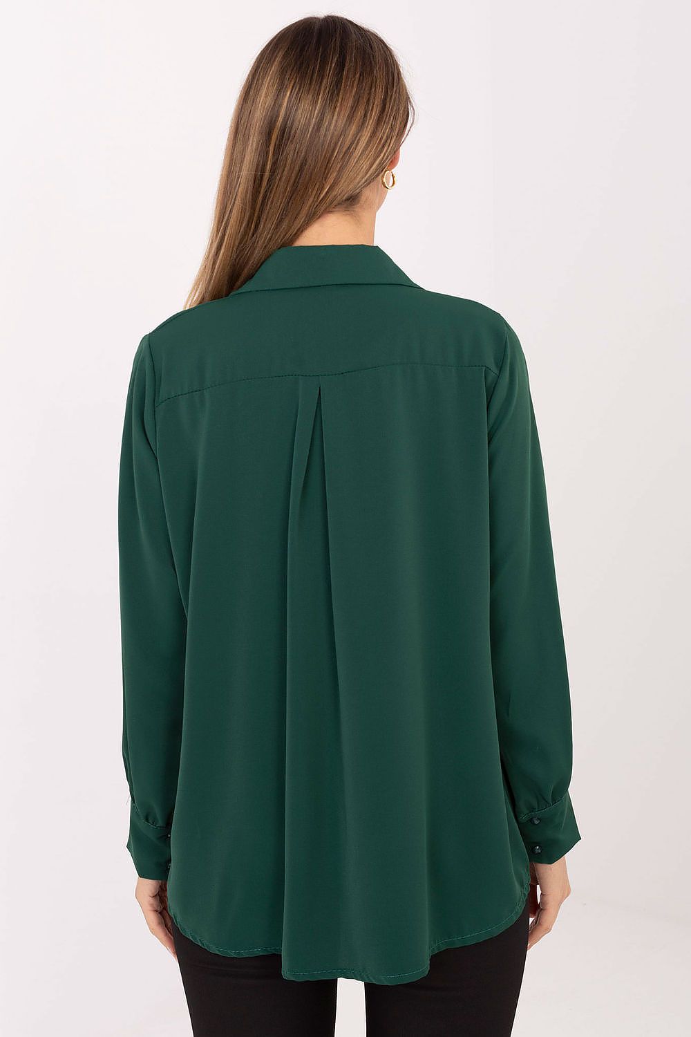 Detail of the decorative jabot on the luxurious long sleeve women's shirt from Factory Price, showcasing its elegant design and sophisticated aesthetic.