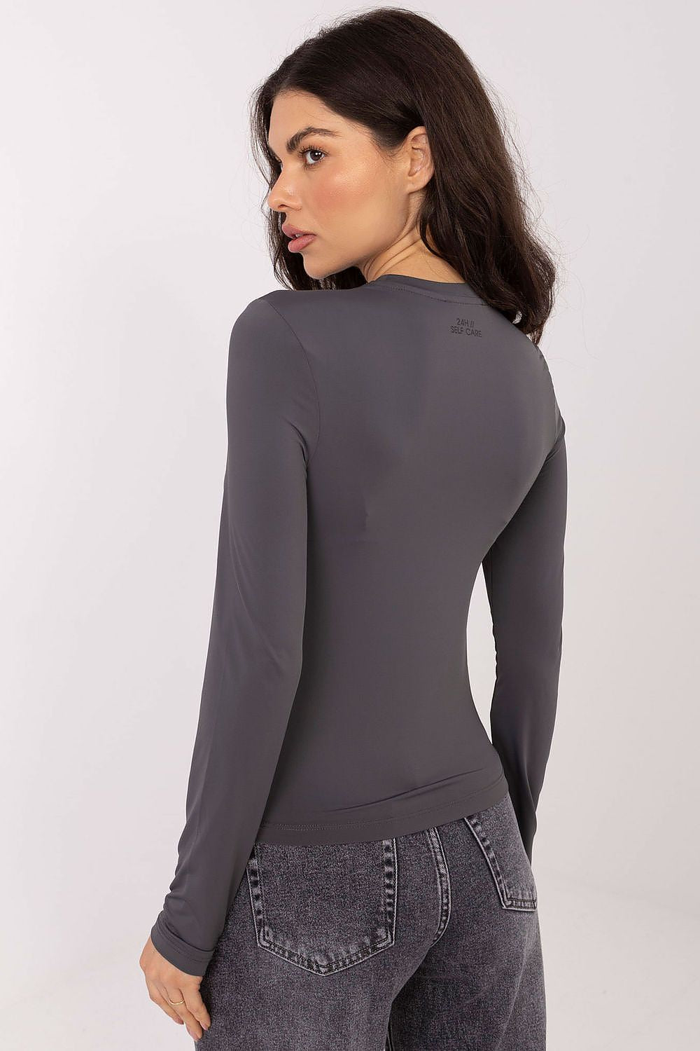 Display of colour options for the luxury fitted long sleeve blouse by Sublevel, showcasing versatility for fashion-forward women.