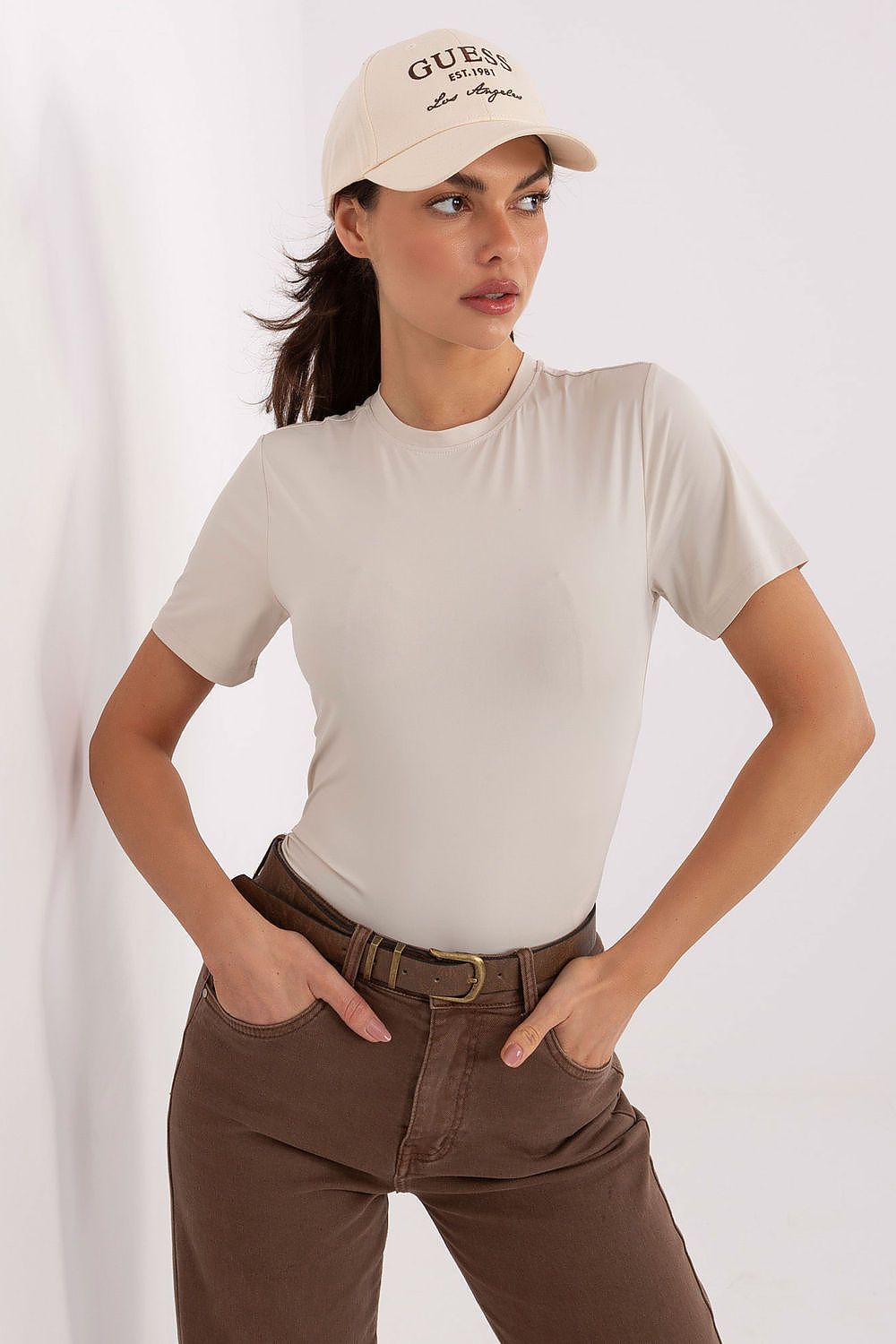 Chic round neckline of the Sublevel casual blouse, emphasizing a sophisticated minimalist style for every day.