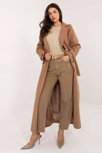 Sophisticated women's denim trousers by Factory Price, showcasing a modern balloon fit design with a high waist and practical pockets for everyday elegance.