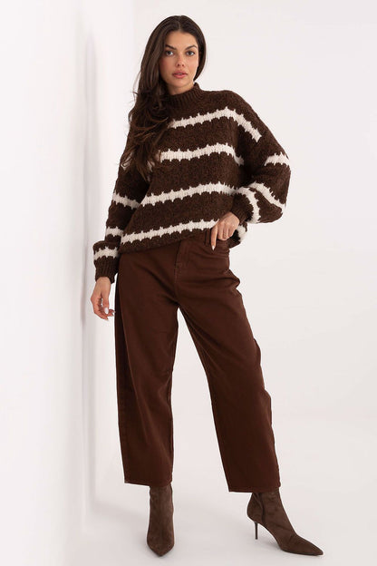 Luxury Women's Balloon Fit High Waist Jeans in 7/8 length by Factory Price, showcasing stylish comfort and modern feminine flair.