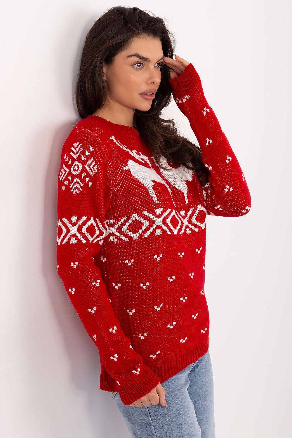 Italy Moda women's luxury casual sweater featuring heart and reindeer print, made from soft acrylic, ideal for festive occasions and relaxation.