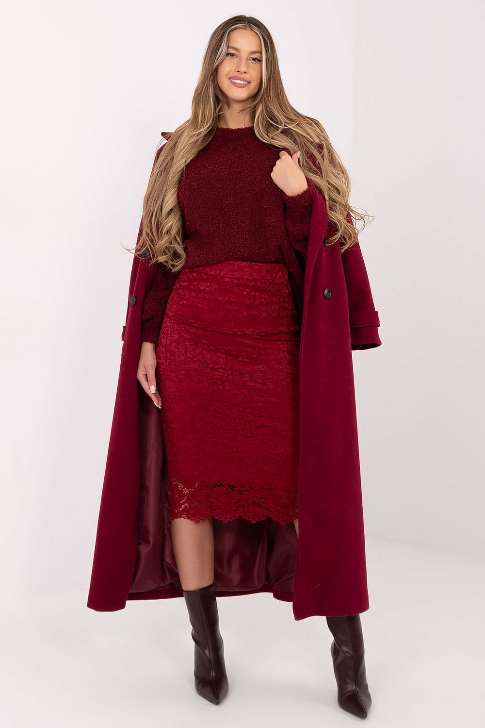 Back view of the elegant lace midi skirt by Italy Moda, highlighting the comfortable elastic waistband and chic silhouette.