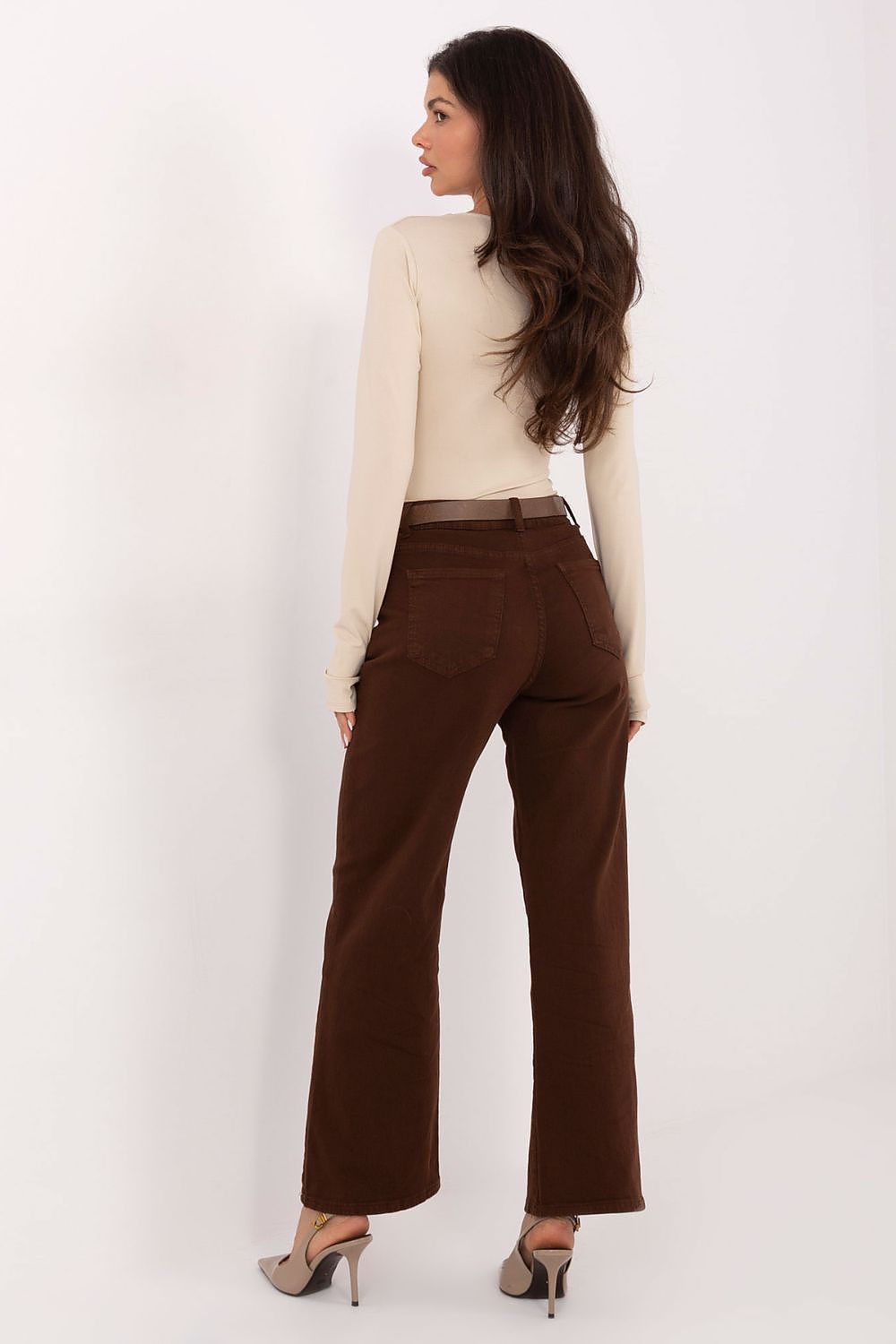 Stylish Women's High Waist Jeans featuring straight legs and a versatile design, manufactured by Factory Price, perfect for chic casual wear.