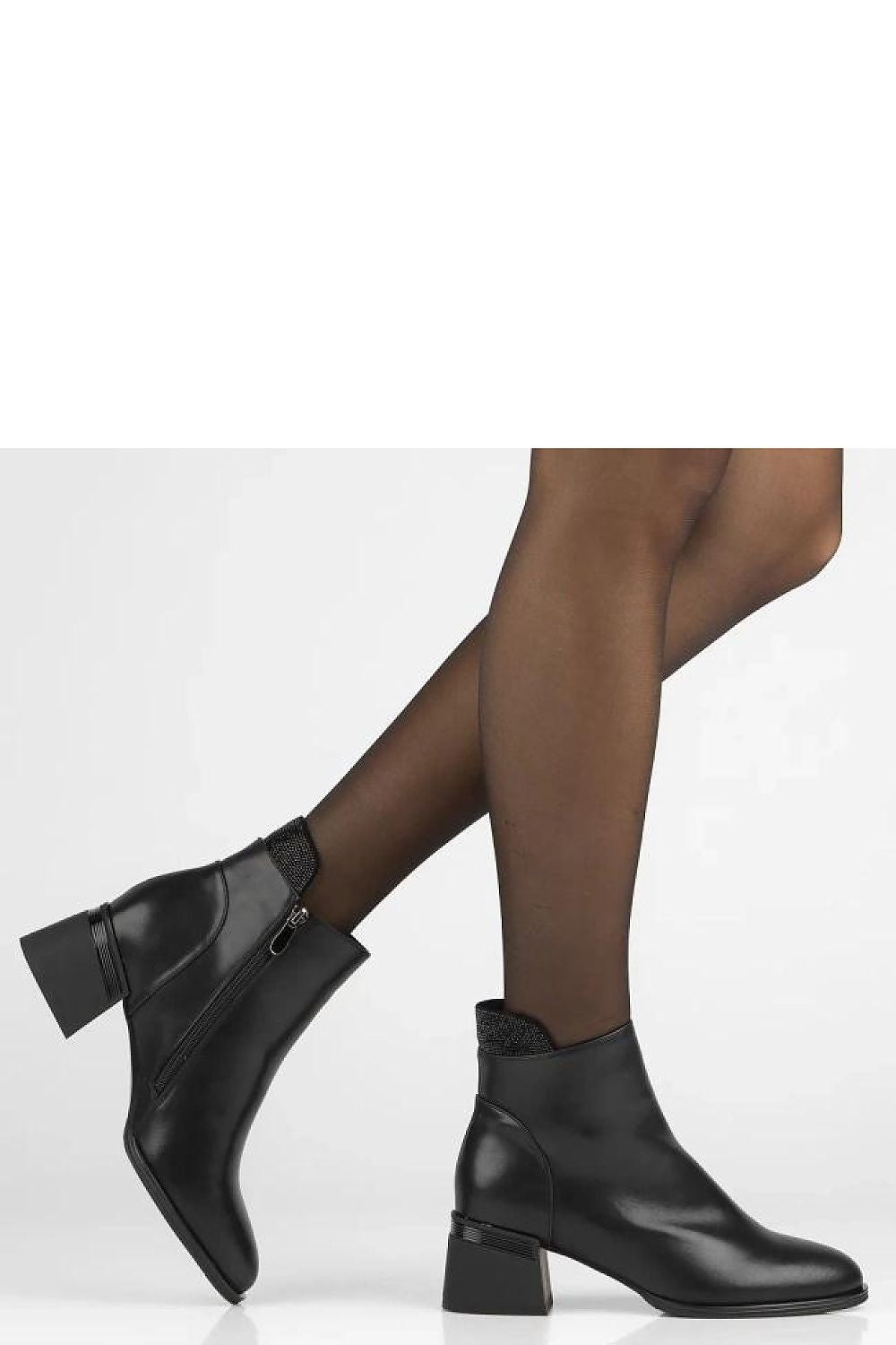 Beautifully crafted black leather ankle boots adorned with zircons, designed by Solea, combining comfort and class for every occasion.