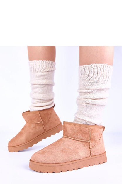 Close-up of the soft fur lining in Roelle women's snow boots by Gemre, emphasizing comfort and warmth for extreme winter conditions.