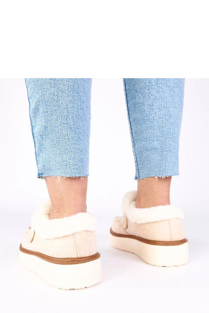 Luxurious light beige fur-lined moccasins for women by Solea, designed for comfort and style.