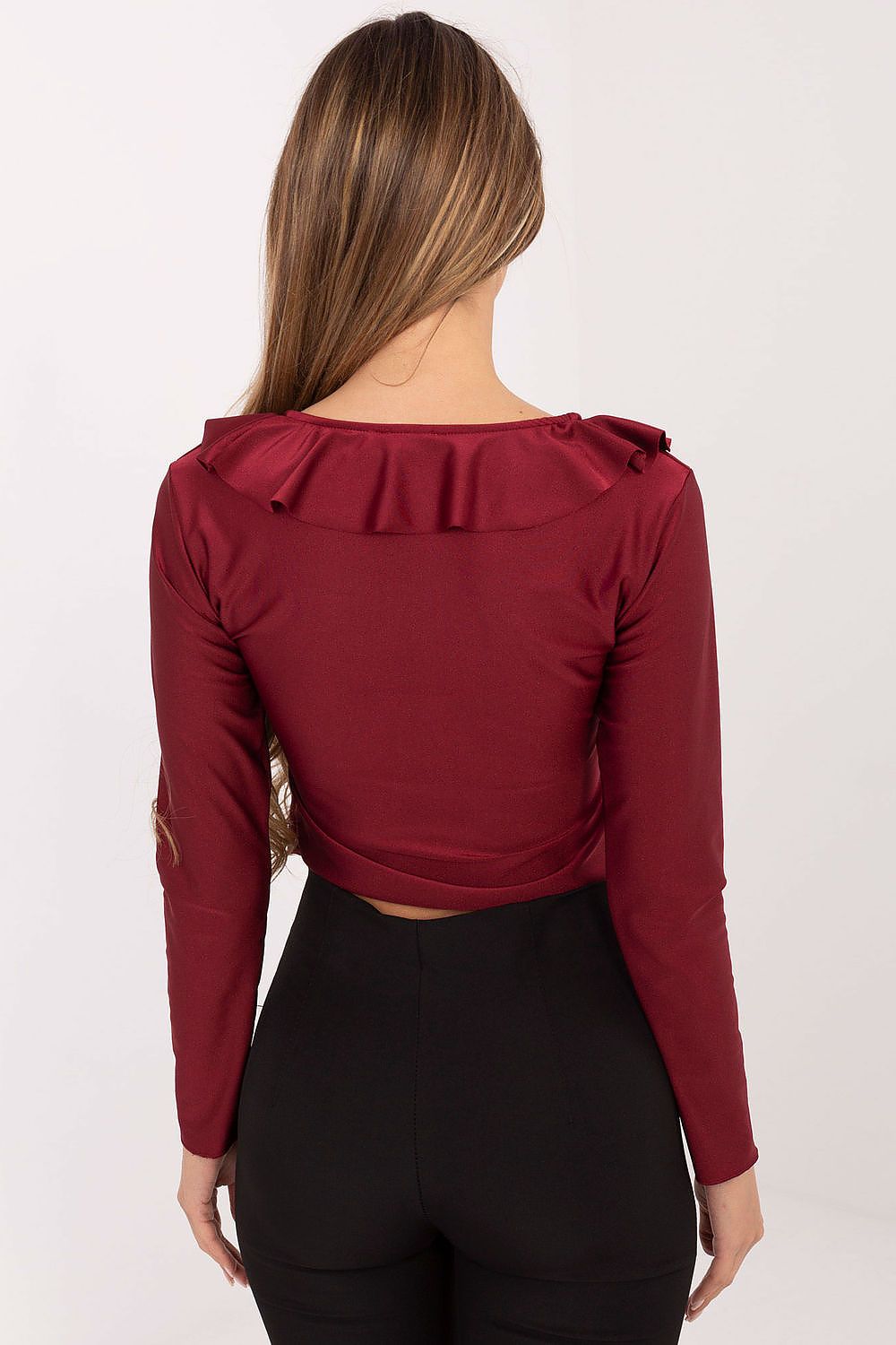 Luxurious short-length women's blouse by Italy Moda, tailored for EU size 0, combining elegance with modern details.