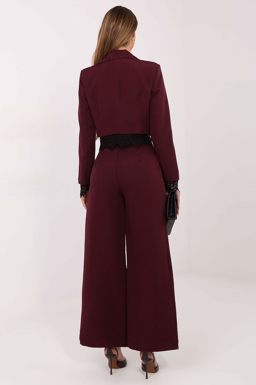 Full-length image of the elegant women's blazer with lace detailing, designed by Italy Moda, epitomising sophistication and modern style for elegant occasions.