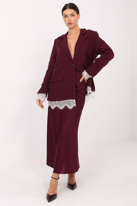 Elegant women's blazer with lace details from Italy Moda, showcasing a classic silhouette and feminine touches perfect for special occasions.