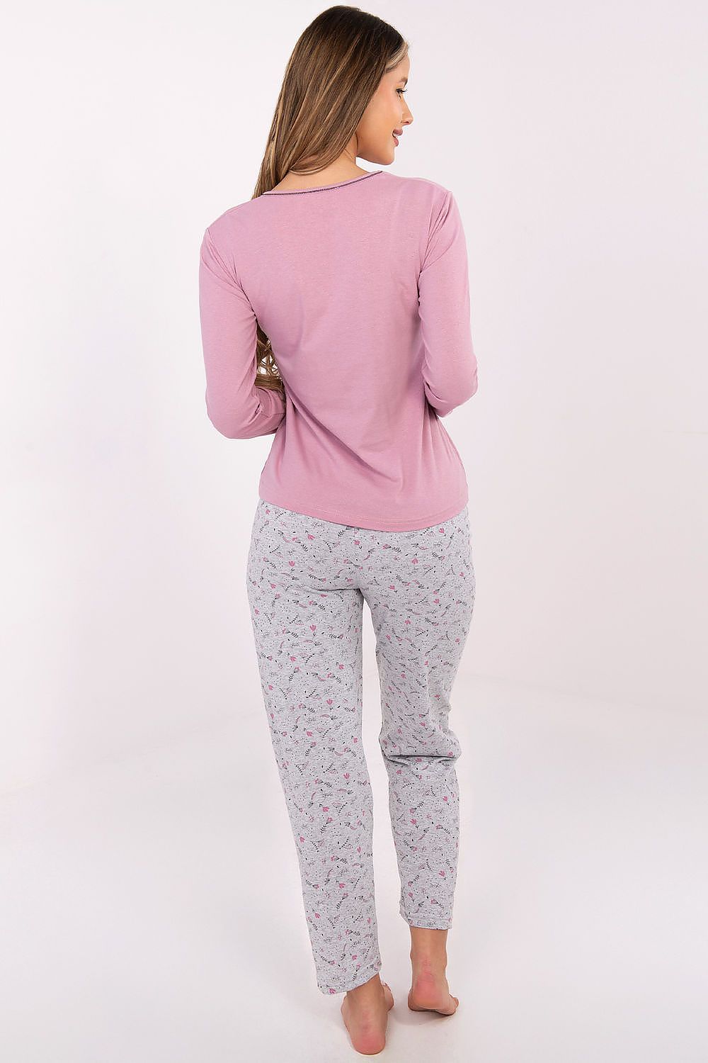 Comfortable and elegant Forever Pink pyjama set in pink, designed for women who appreciate the perfect blend of style and relaxation.