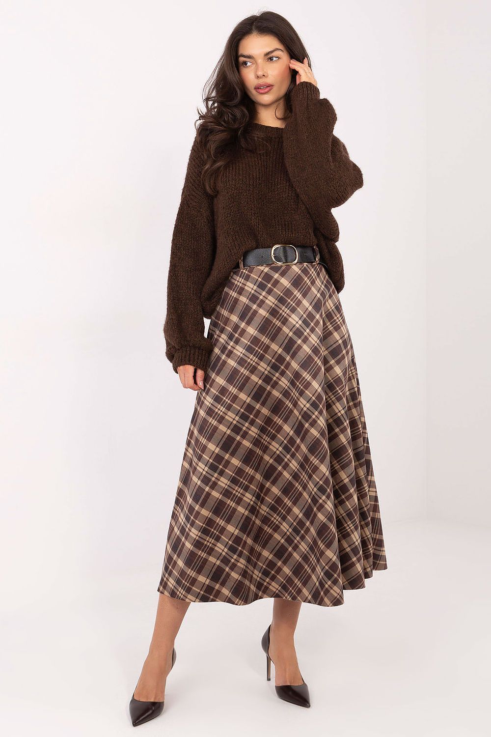 Elegant plaid cotton midi skirt designed by Rue Paris, showcasing a stylish belt and perfect for versatile outfits.