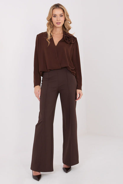 Stylish wide leg trousers by Rue Paris in a soft and comfortable blend, perfect for modern office styling or casual outings.