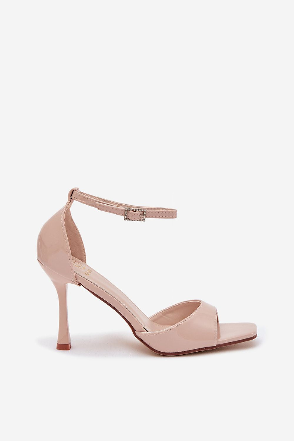 Fashionable women's sandals with 9.5 cm heels by Step in Style, designed to enhance the feminine silhouette for special occasions.