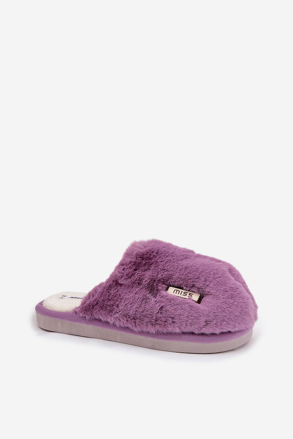 Premium quality fur slippers for women by Step in style, providing unmatched warmth and elegance, suitable for EU sizes 36-41.
