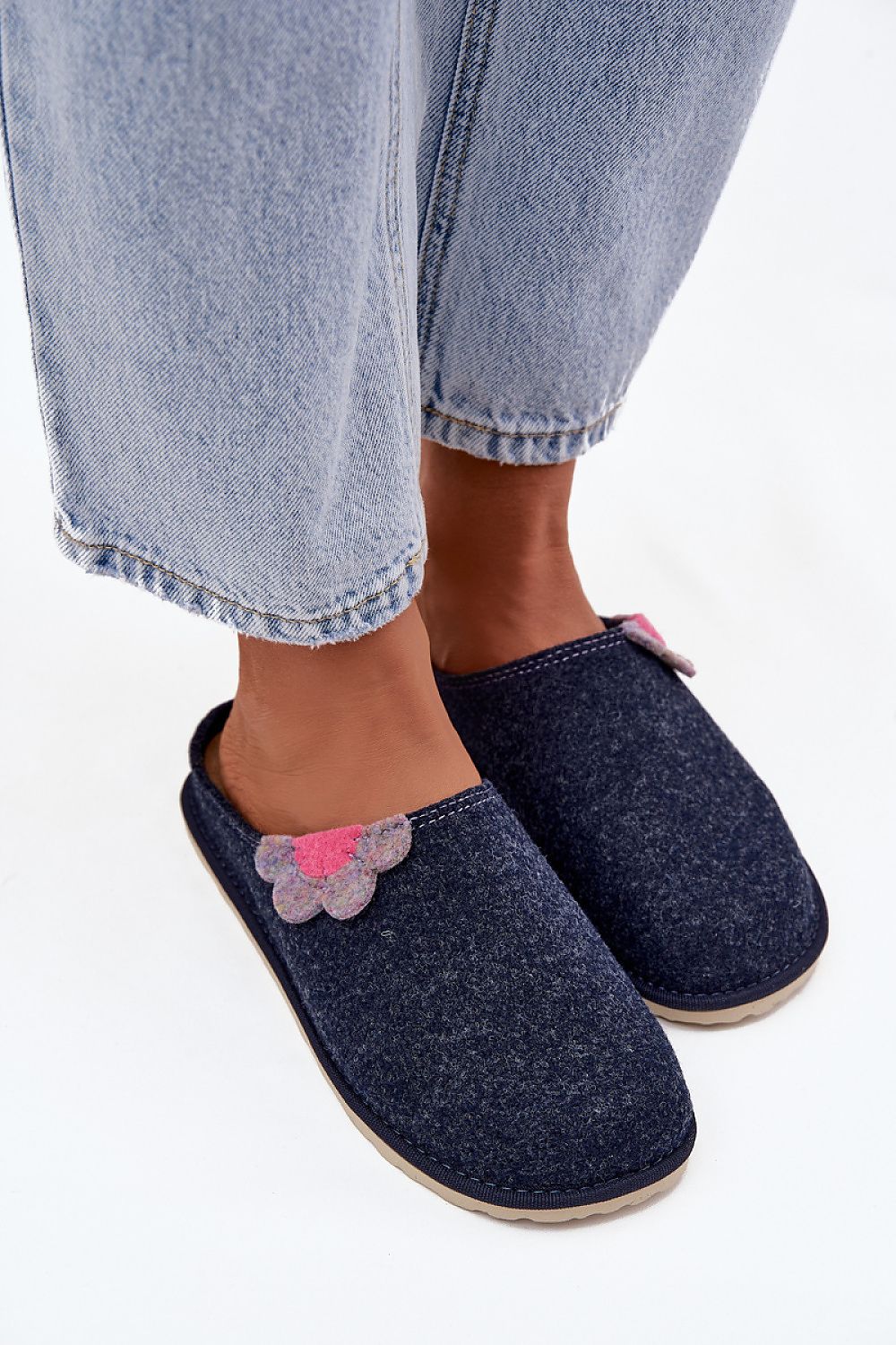 Stylish InBlu women's comfortable slippers with a soft felt finish and supportive leather footbed in EU sizes 36-41, a perfect blend of quality and luxury by Step in Style.