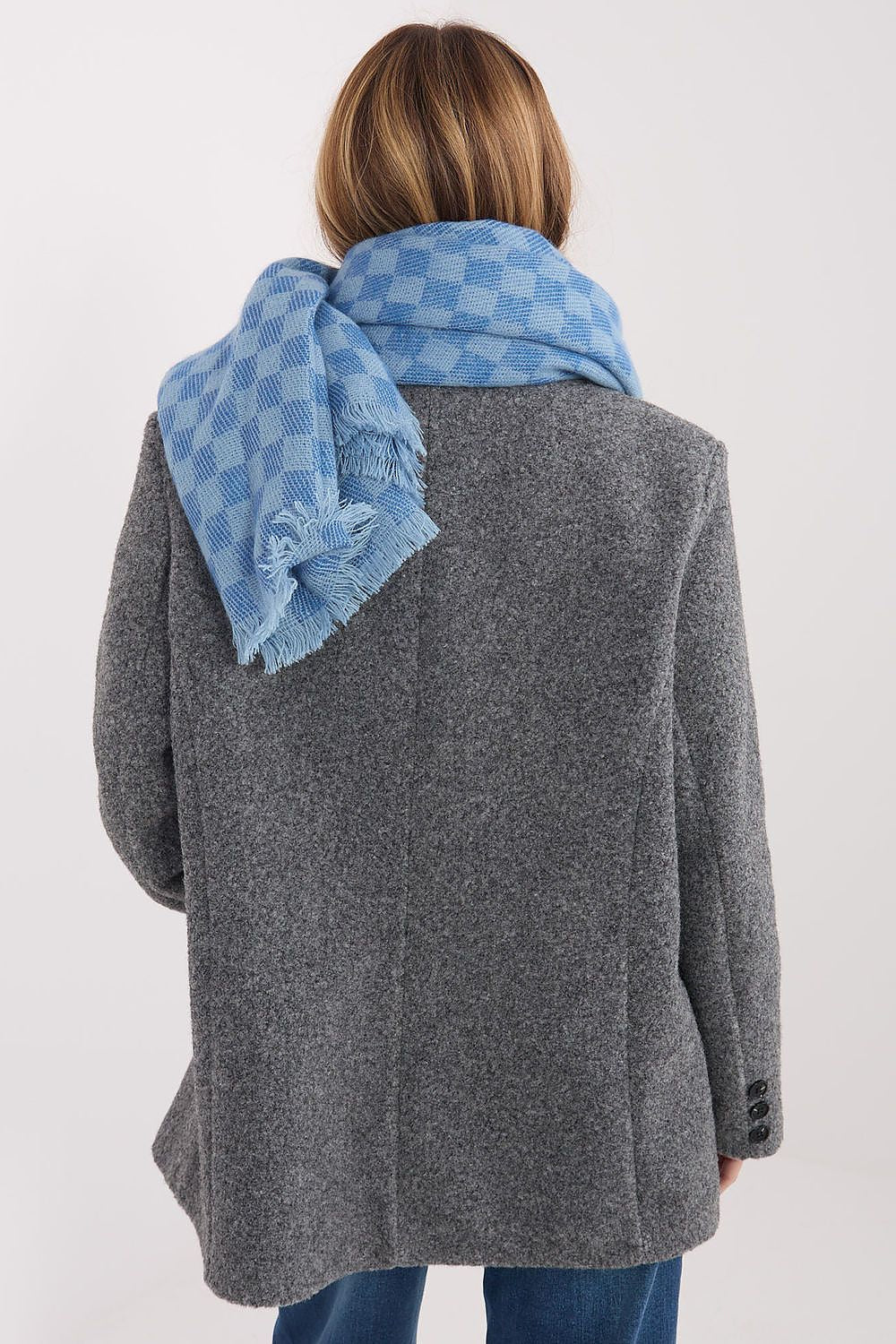 Luxurious 148x148cm viscose-wool geometric shawl with fringes, designed by AT for elegant and modern styling.