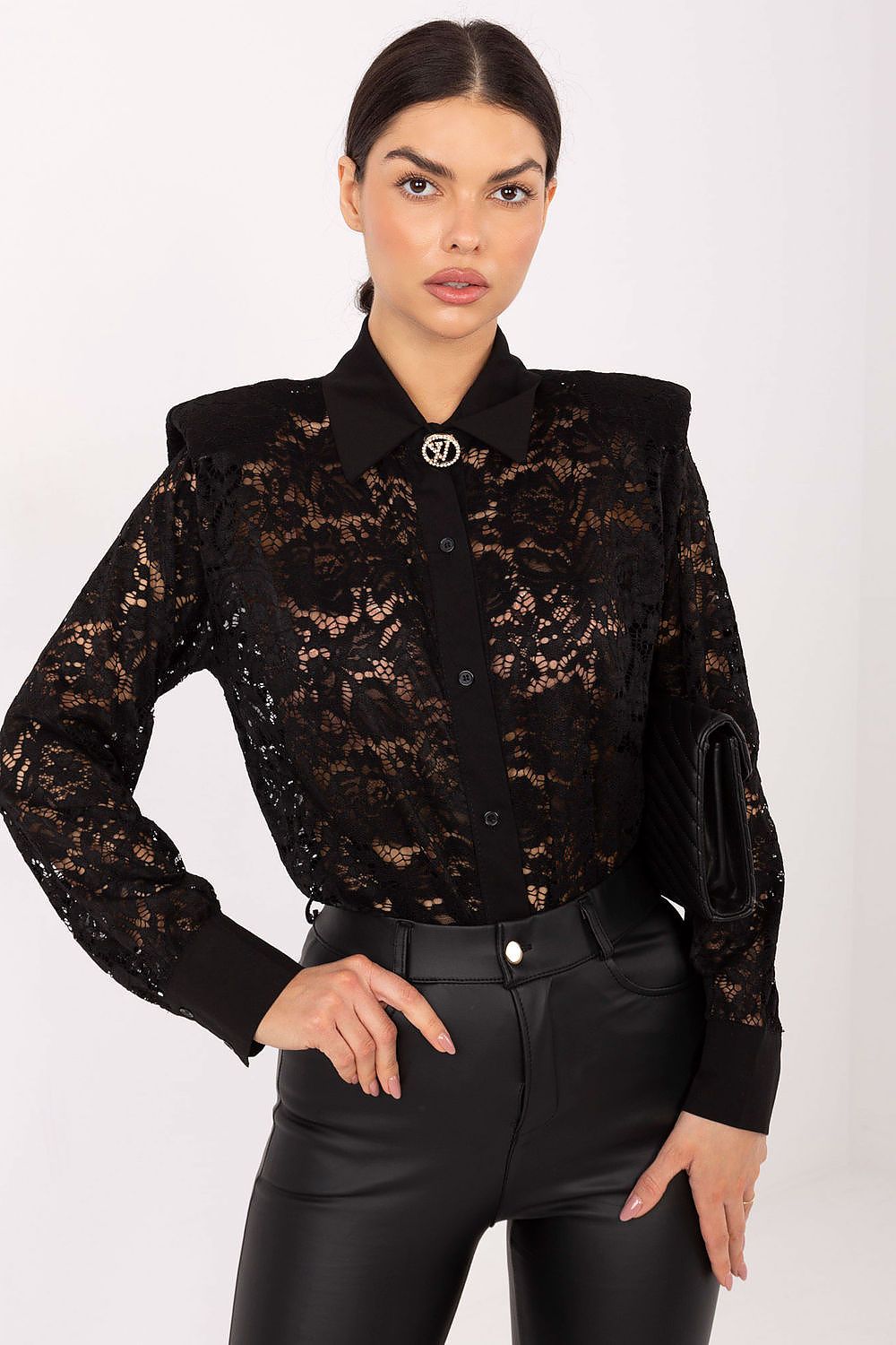 Full view of Italy Moda's classic collar design on the lace women's shirt, combining elegance and timeless style.