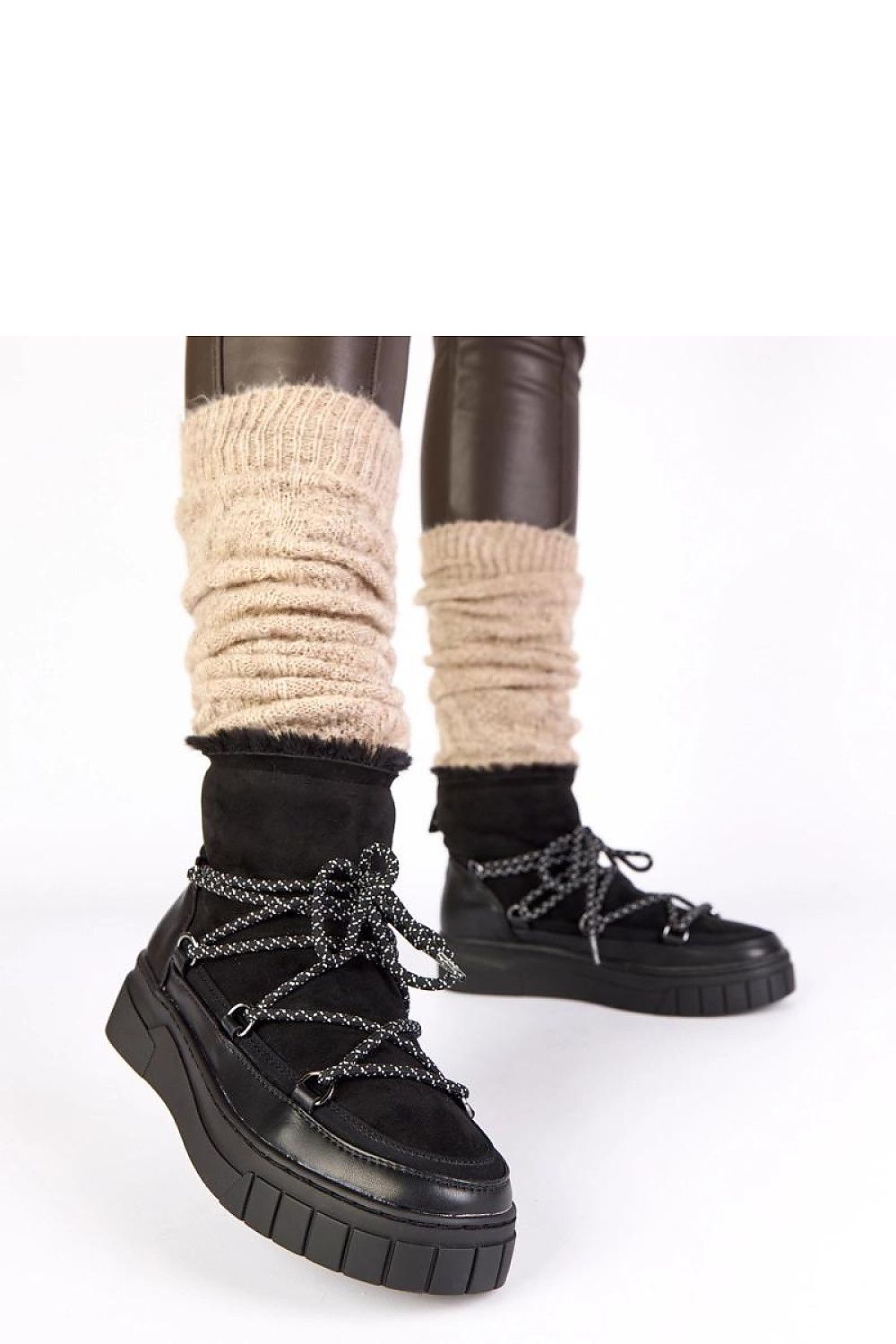 Stylish Solea Women's Black Lace-Up Snow Boots Esmee, combining functionality and elegance for fashionable winter outings.