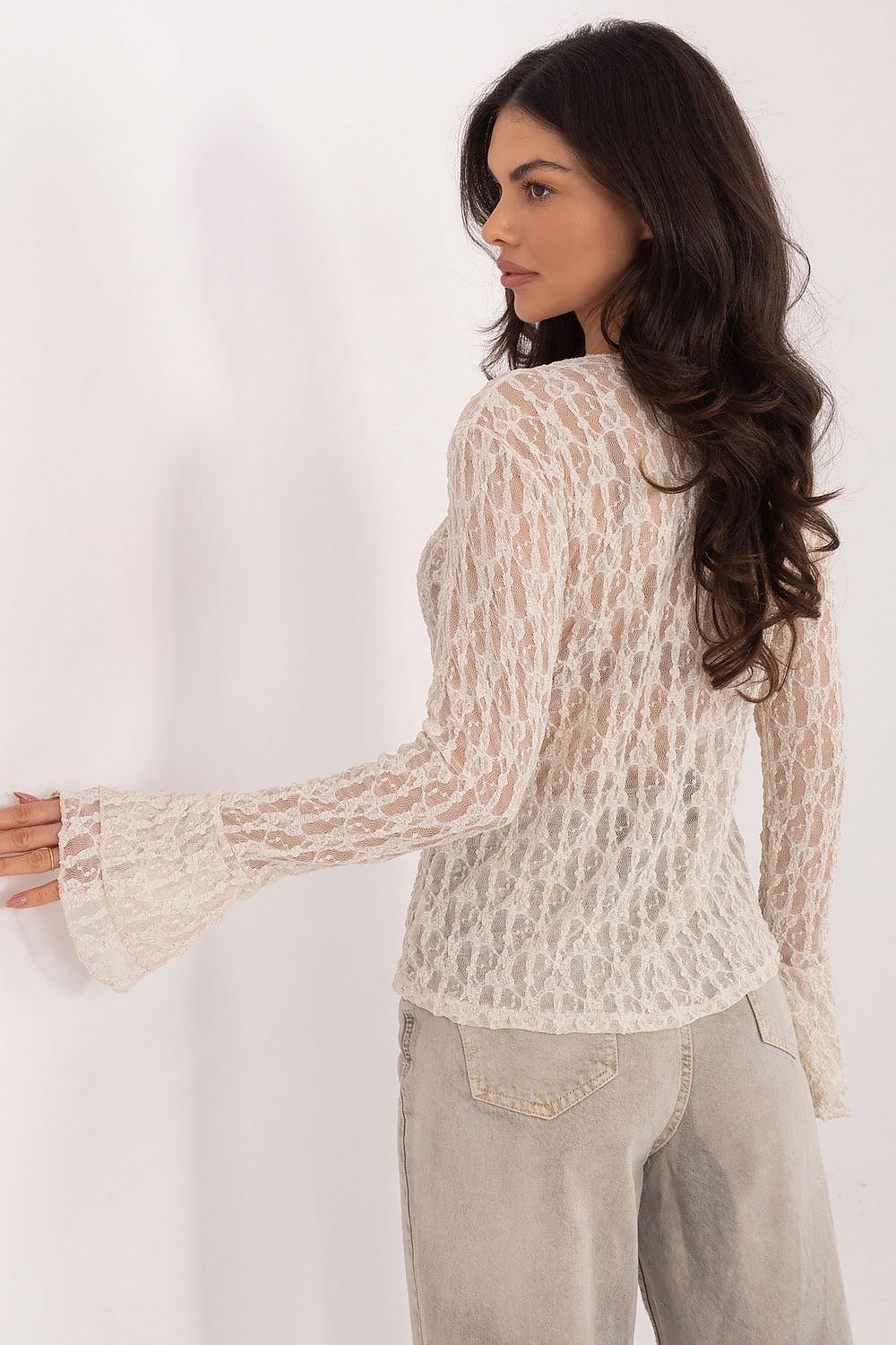 Stunning lace blouse by Italy Moda in EU 0 size, combining elegance and comfort with its unique design and feminine flare.