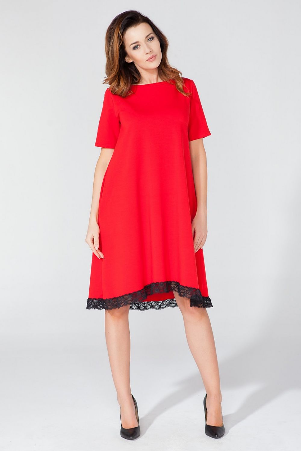 Close-up of Tessita Women's Cotton Blend Trapeze Daydress featuring intricate lace trim and stylish pockets, perfect for a sophisticated wardrobe.