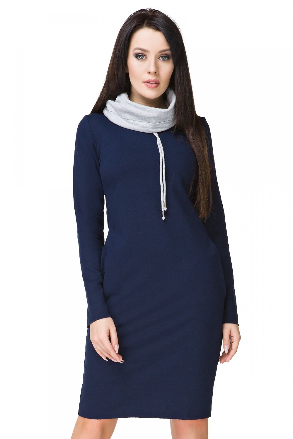 Luxurious Tessita sporty daydress with turtleneck and pockets in vibrant colours, showcasing a stylish knitted design perfect for casual elegance.