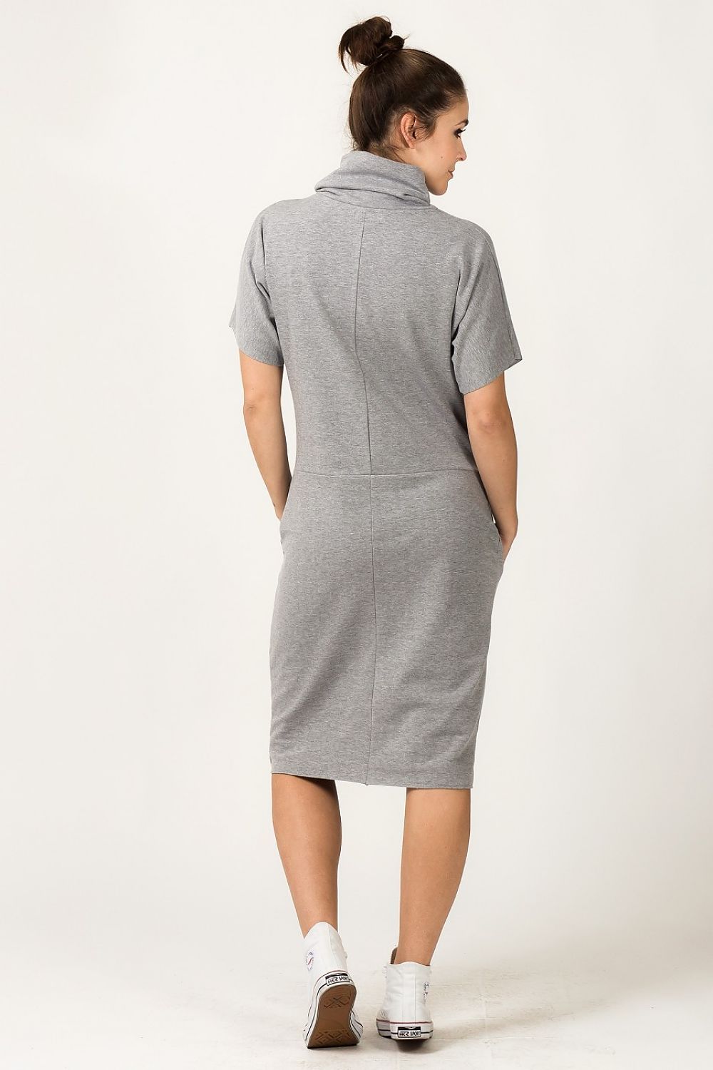 Tessita Luxury Knit Turtleneck Daydress with Pockets, presented in various sizes S-XXXL, merging comfort with sophistication for modern women.