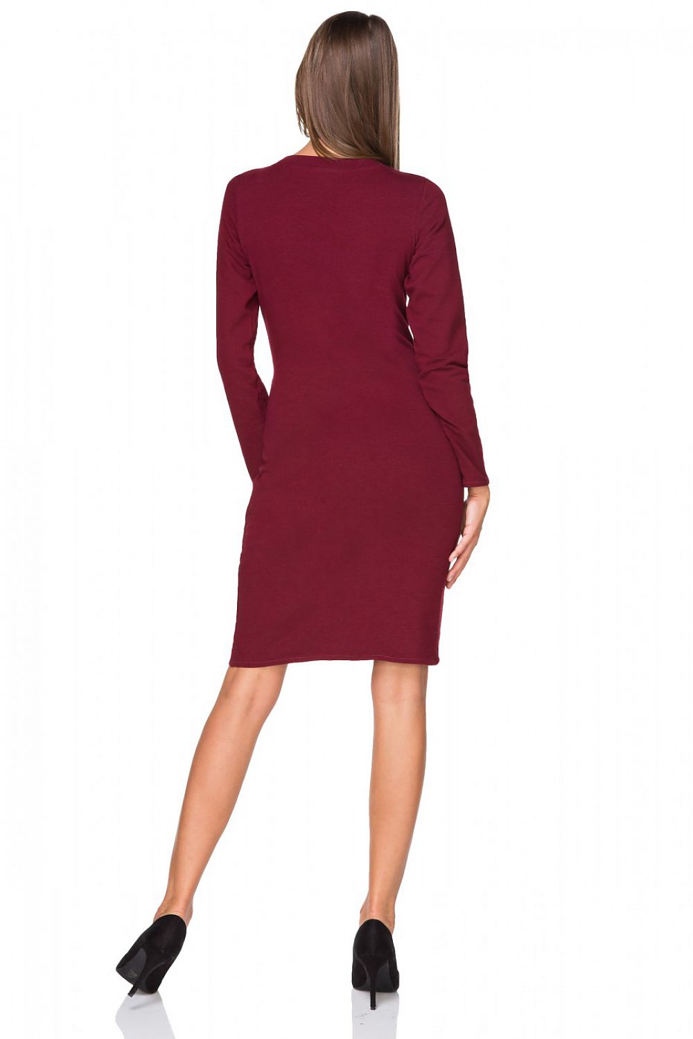 Stylish evening dress Tessita designed with a flattering waist cut, combining comfort with elegance in a premium cotton and polyester blend.