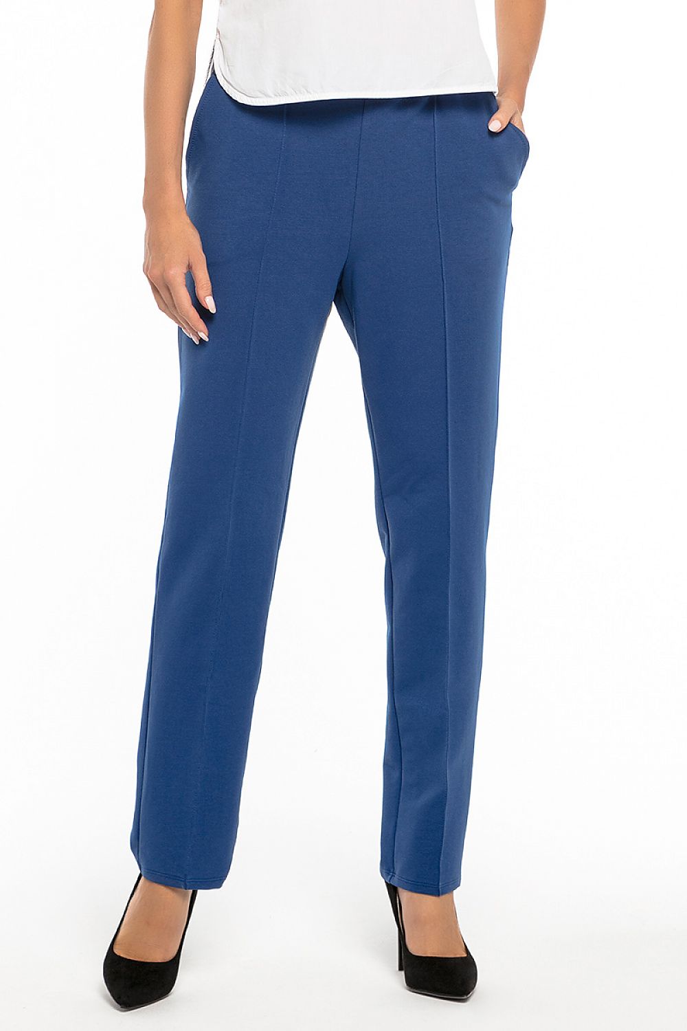 Elegant Women's Cotton Knit Trousers with Pockets by Tessita, crafted for luxury in versatile styles and multiple sizes, perfect for any occasion.