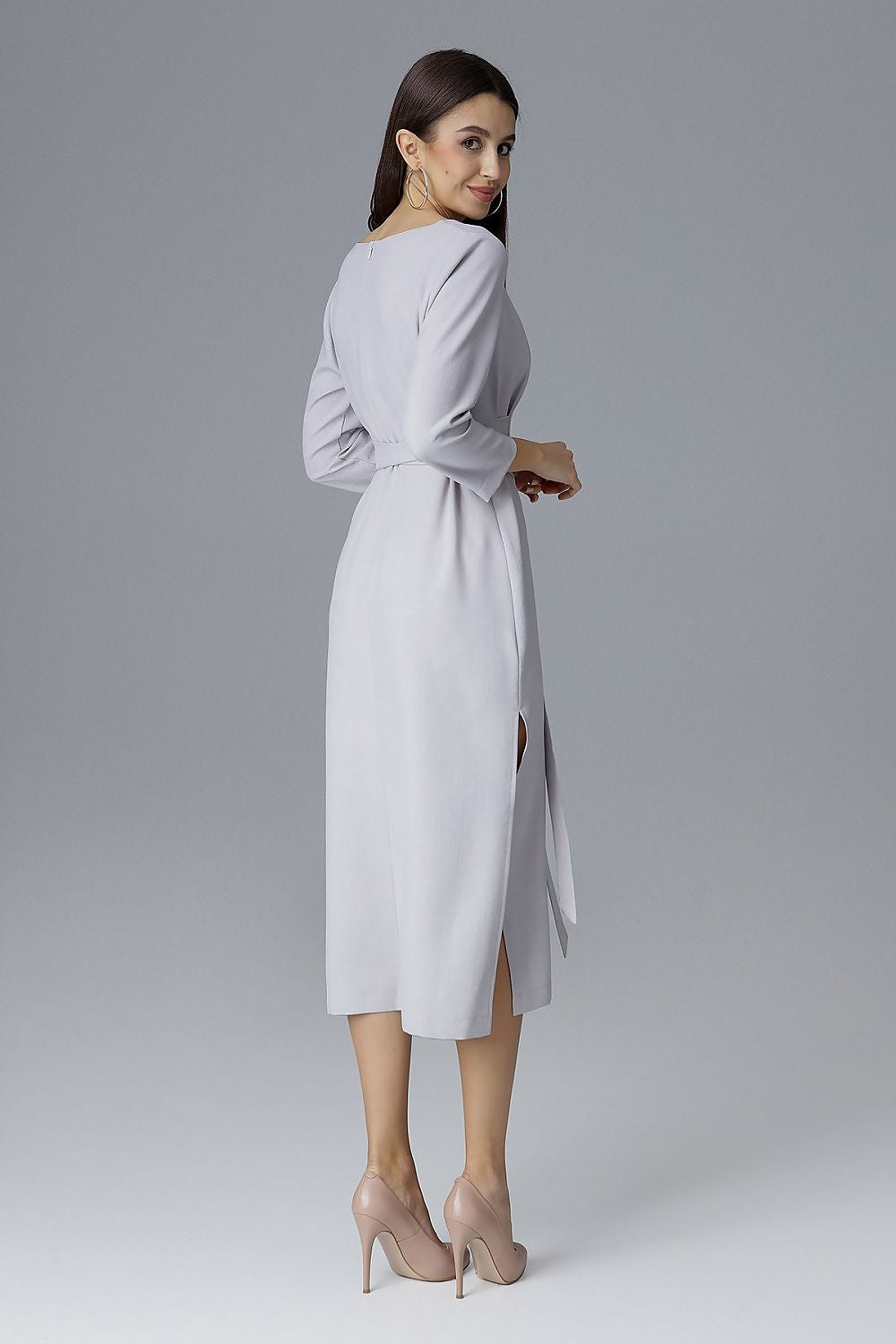 Luxury Figl cocktail dress showcasing side slits, perfect for formal occasions, adding an element of sophistication.