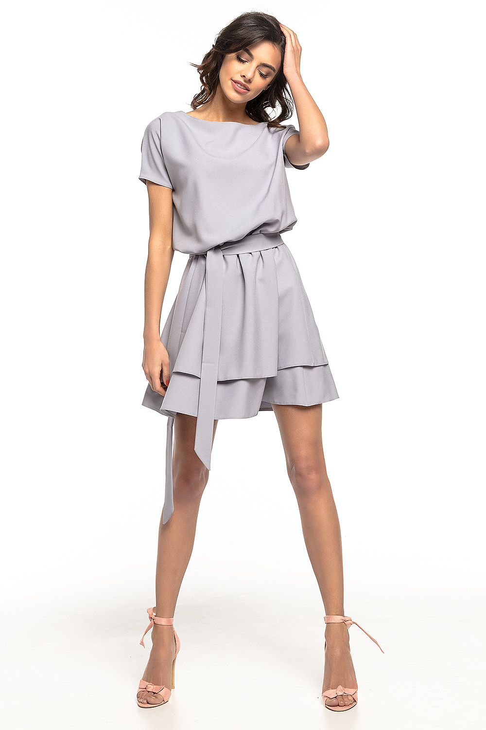 Elegant Tessita daydress featuring a double skirt and waist belt in kimono style, perfect for special occasions