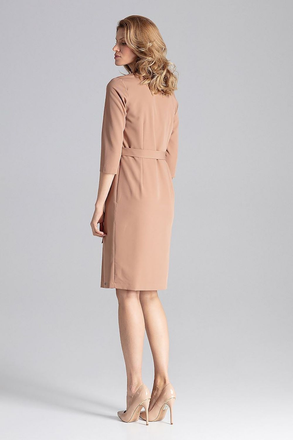 Elegant Figl Daydress With Envelope Neckline styled with chic heels, perfect for a business meeting or an upscale lunch date.