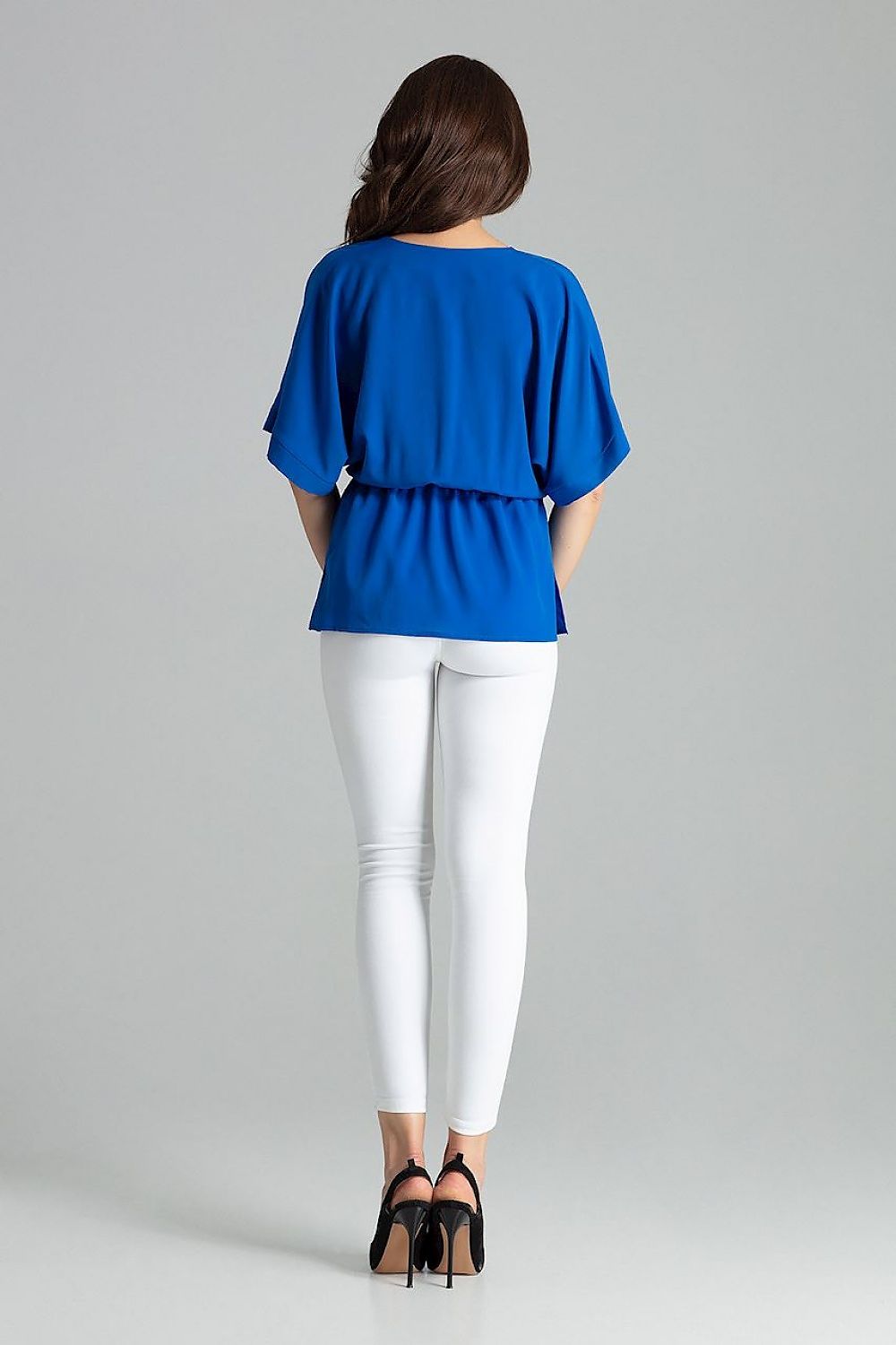 Close-up of Lenitif Beige Loose-Fitting Blouse highlighting the delicate kimono sleeves and stylish envelope neckline for a luxurious touch.