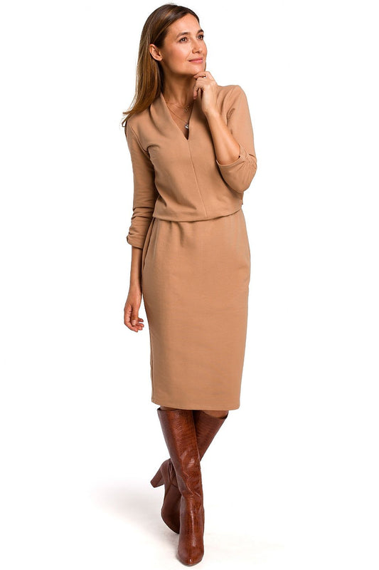 Stylove Daydress: Elegant Cotton Knit Dress with Classic Cut and Elastic Waist, showcasing luxurious comfort and style for any occasion.