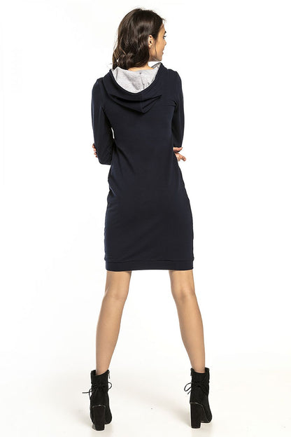 Elegant fitted daydress by Tessita in navy sweatshirt knit, featuring a stylish hood and long sleeves, ideal for casual and sporty looks.
