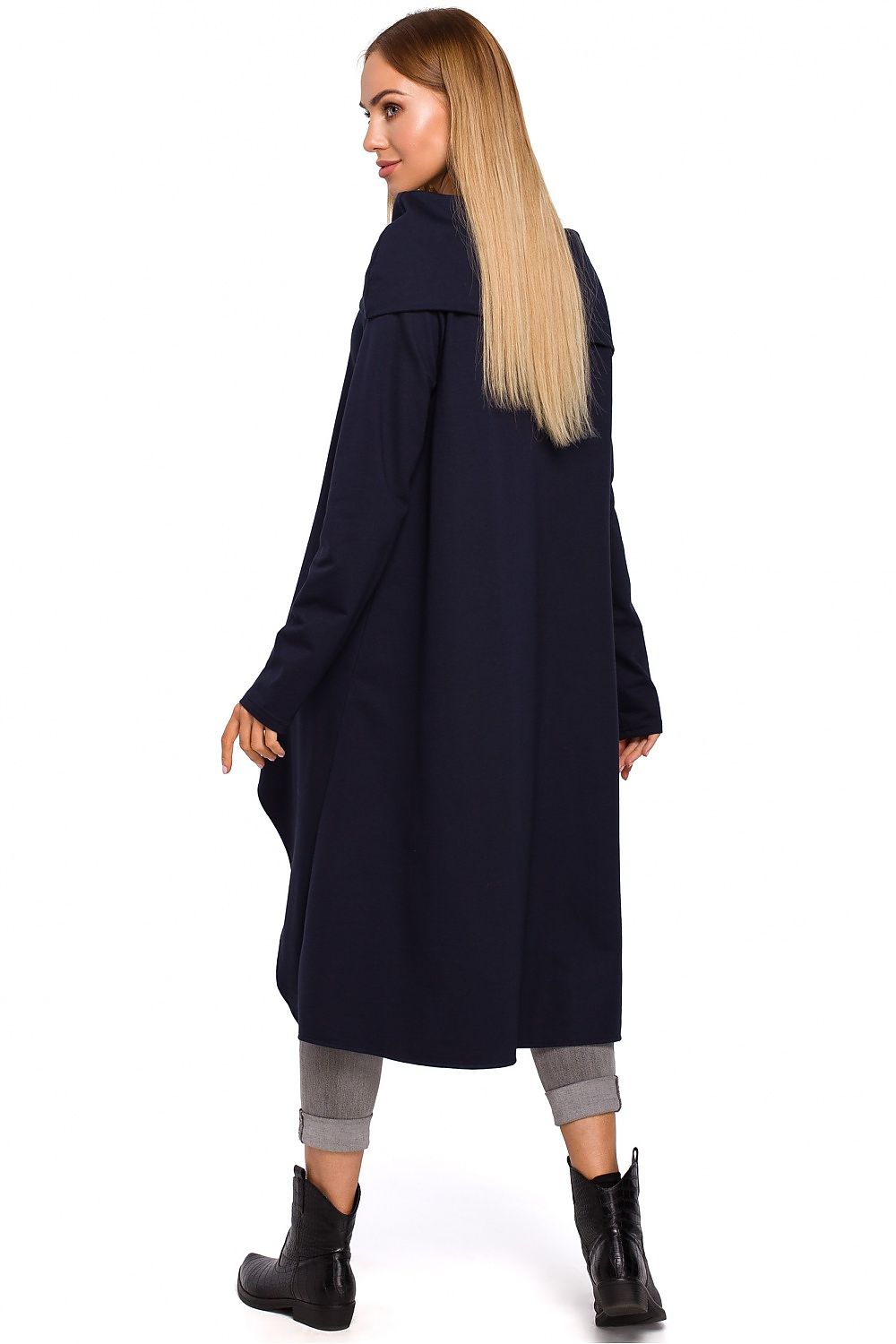 Chic Cotton Tunic Moe with a longer back design, available in sizes S/M, L/XL, and 2XL/3XL.