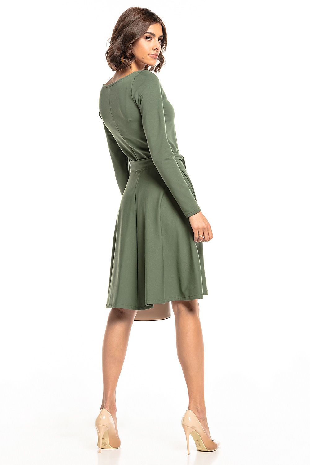 Graceful flared daydress from Tessita embodying elegance with a sweetheart neckline and practical pockets, crafted in a soft cotton blend.