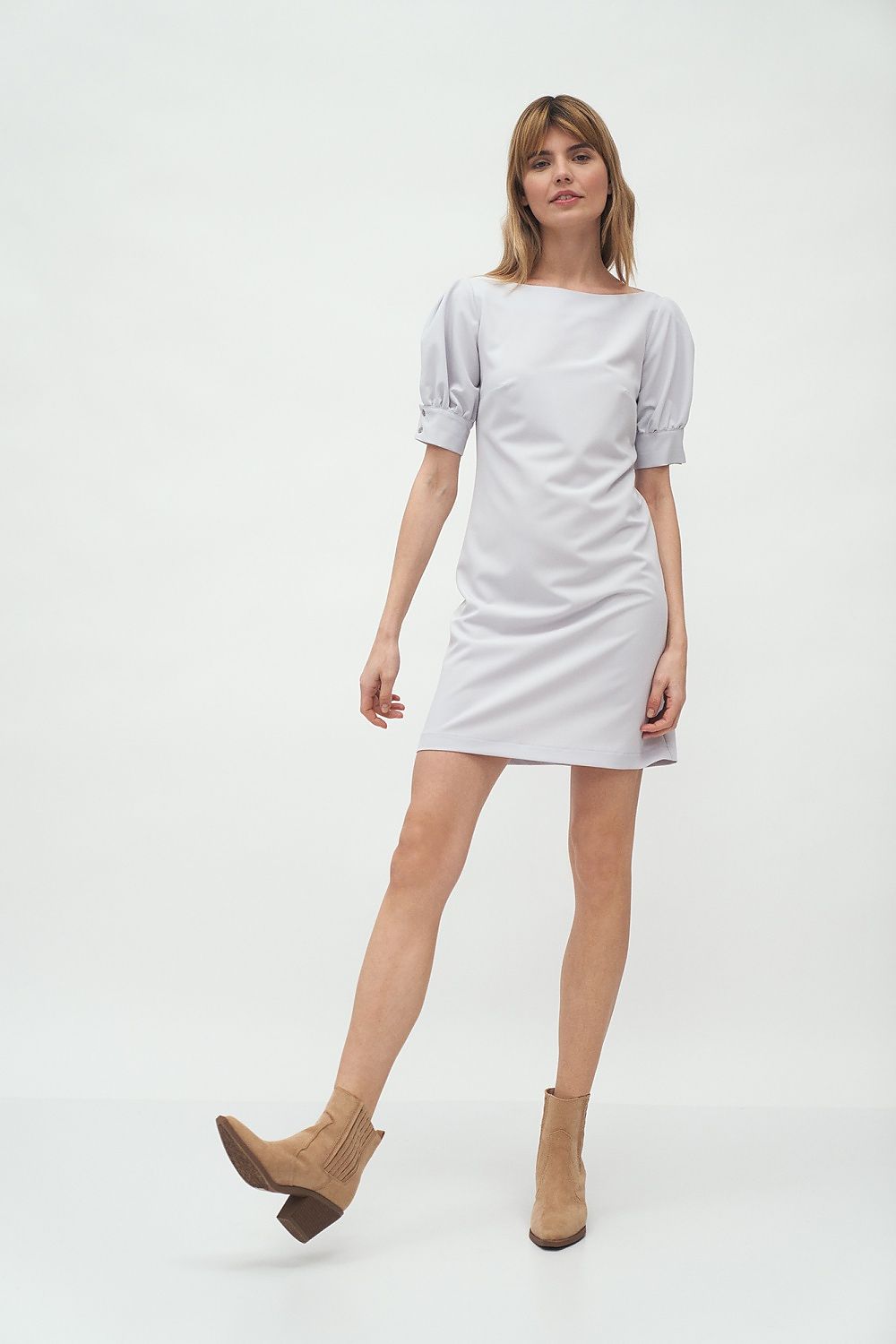 Elegant Boat Neck Daydress by Nife featuring luxurious buffet sleeves, perfect for comfortable everyday wear, showcased on a model.