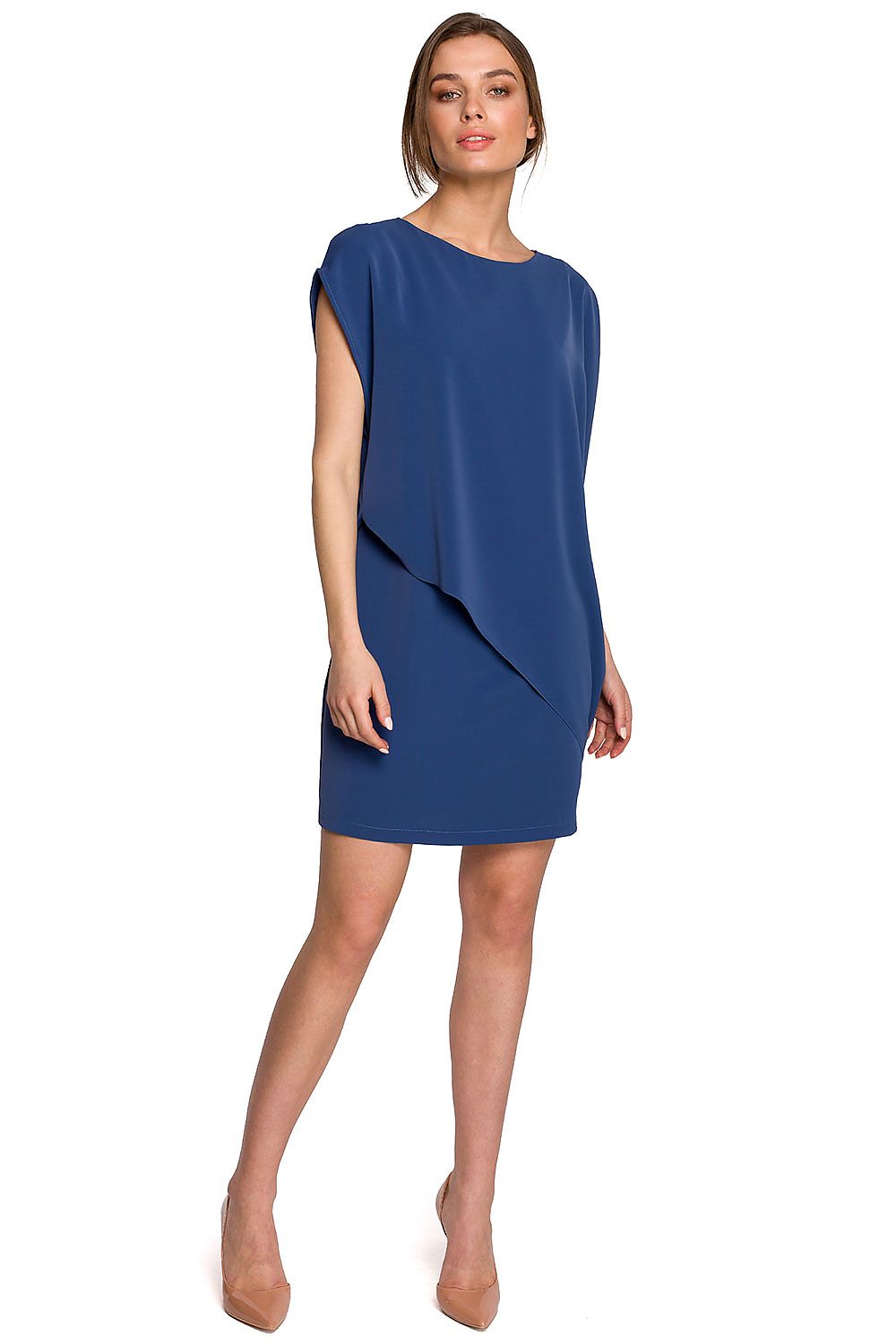 Sophisticated StyLove Daydress, highlighted in an elegant blue tone, offers a flattering silhouette and is worn gracefully by the model.