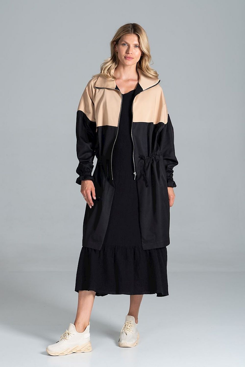 Elegant Two-Coloured Autumn Parka Coat with Drawstring Waist and Zip Fastening by Figl, showcasing the front view on a model, highlighting the sophisticated design and contrasting colours.