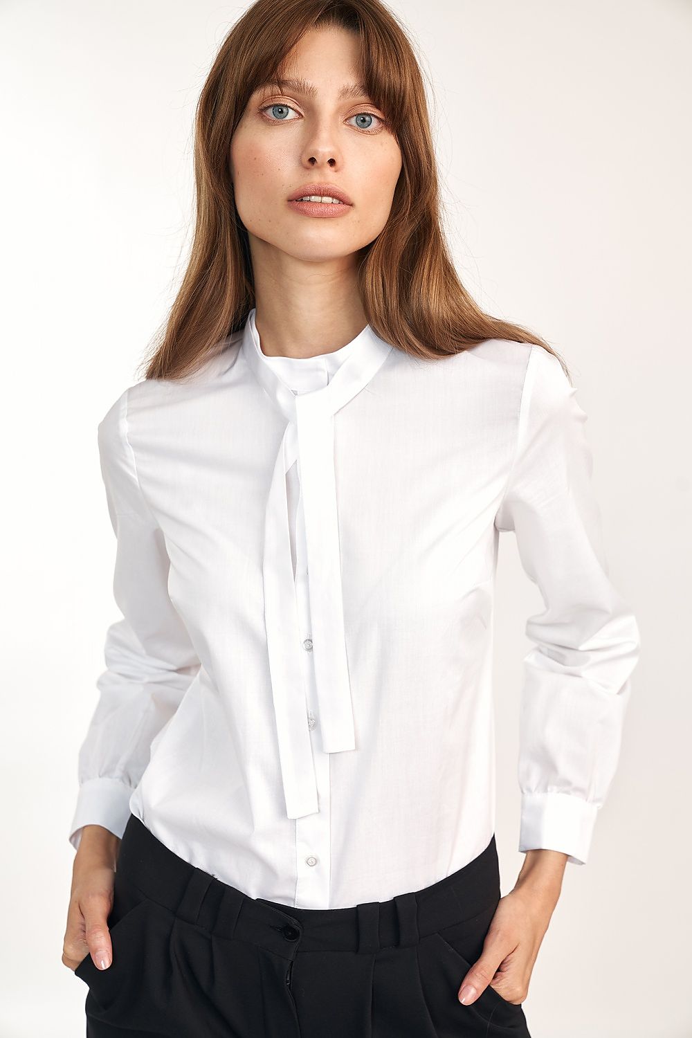 Close-up of an Elegant Long Sleeve Cotton-Blend Shirt by Nife, showcasing its stylish design and luxurious fit, perfect for versatile office wear.