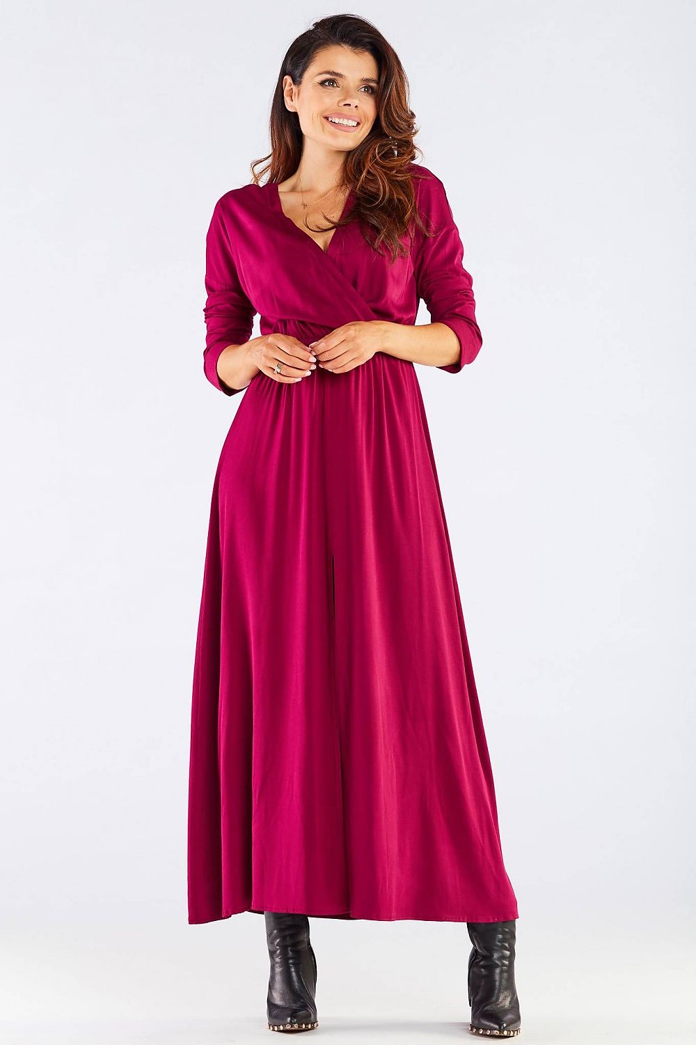 Elegant Long Sleeve Daydress in Viscose with Zip Detail - Perfect for Colder Days, presented in a striking magenta, ideal for stylish occasions.