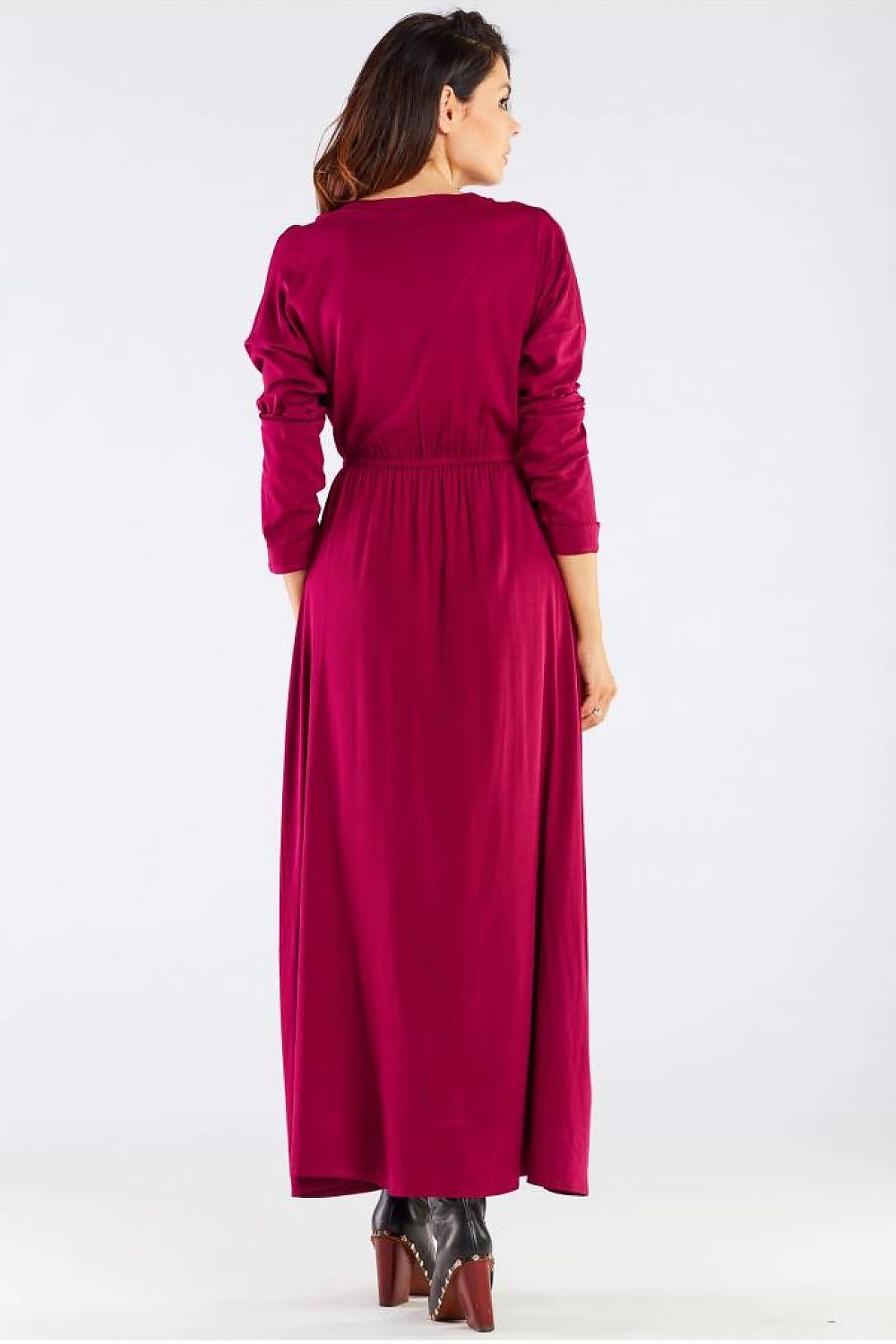 Elegant Long Sleeve Daydress in Viscose with Zip Detail - Perfect for Colder Days, featuring a model showcasing the back view of the rich burgundy dress, crafted from soft viscose, ideal for chic autumn outings.